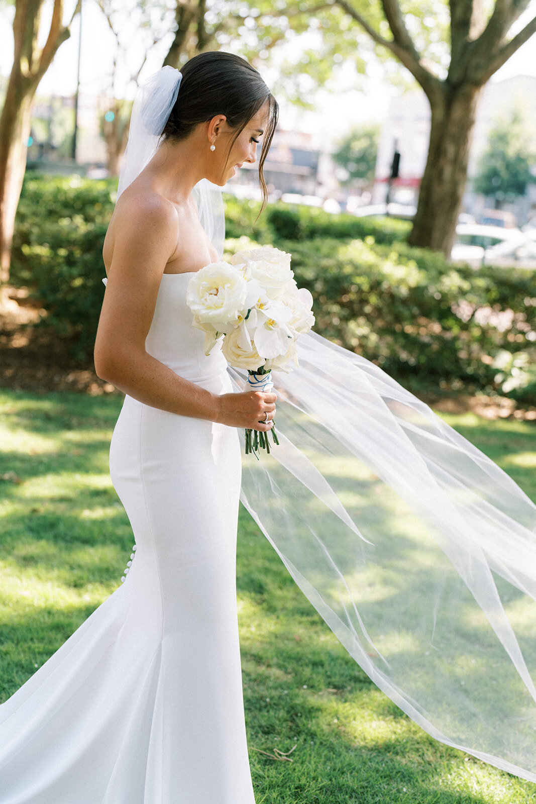 LIZZIE BAKER PHOTO _ Samantha & Mike _ 7 . 16 . 2022 _ The Foxglove Wedding _ Atlanta Wedding Photographer _ Atlanta Film Photographer-573