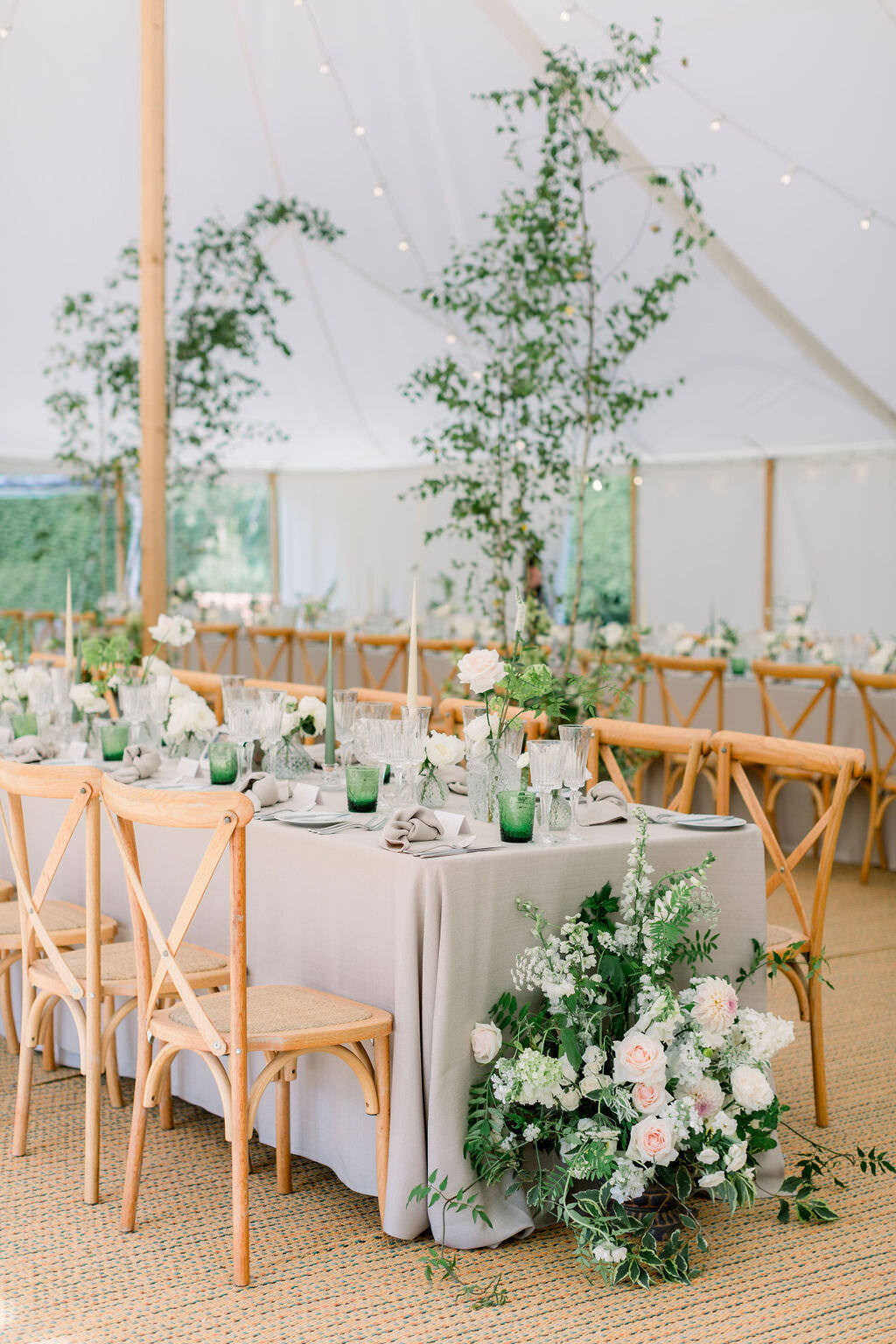 elegant marquee tablescape