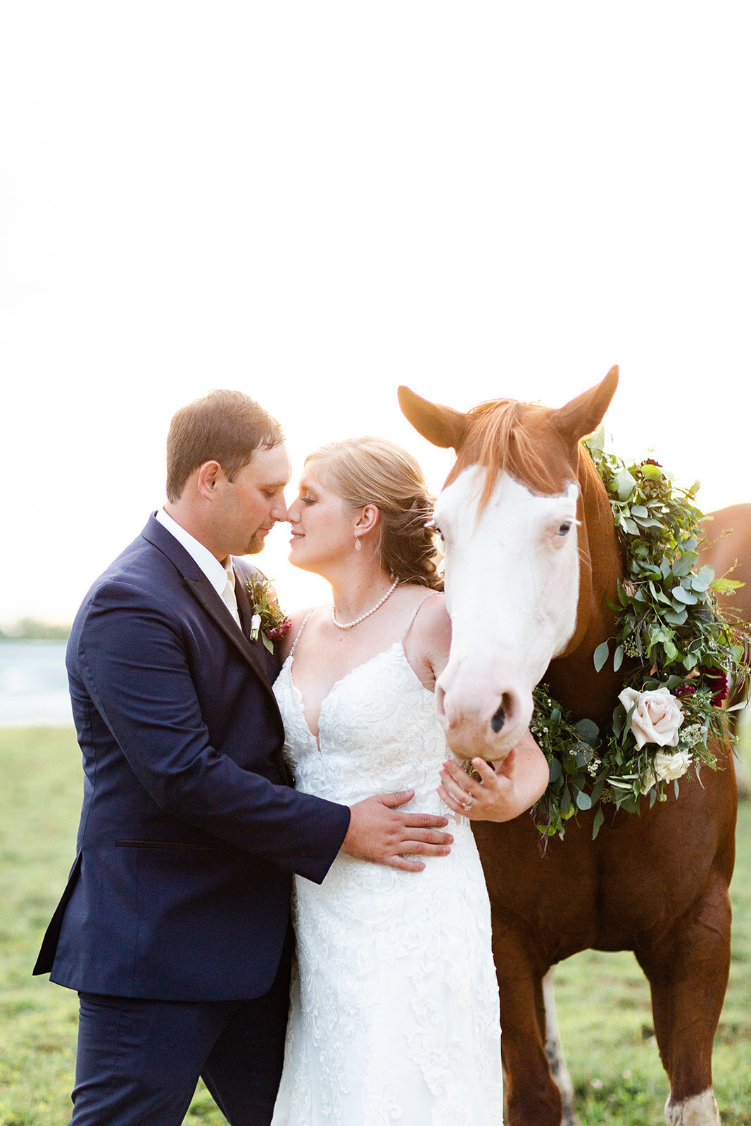 Ohio-backyard-horse-wedding-The-Cannons-Photography-Ohio-Wedding-Photographers-424 (1)