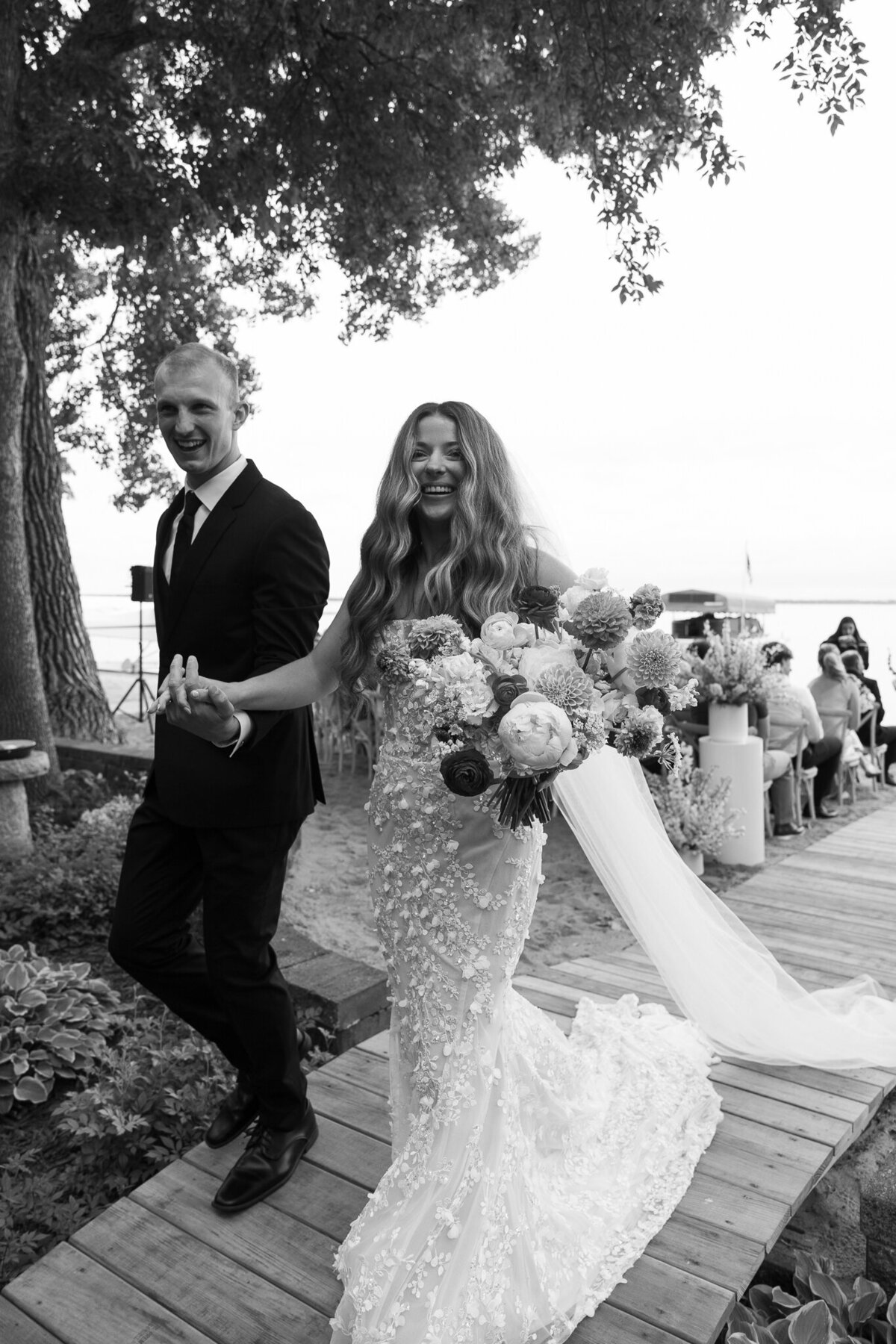 RevelWoodsPhoto-JensenPreviews-5458