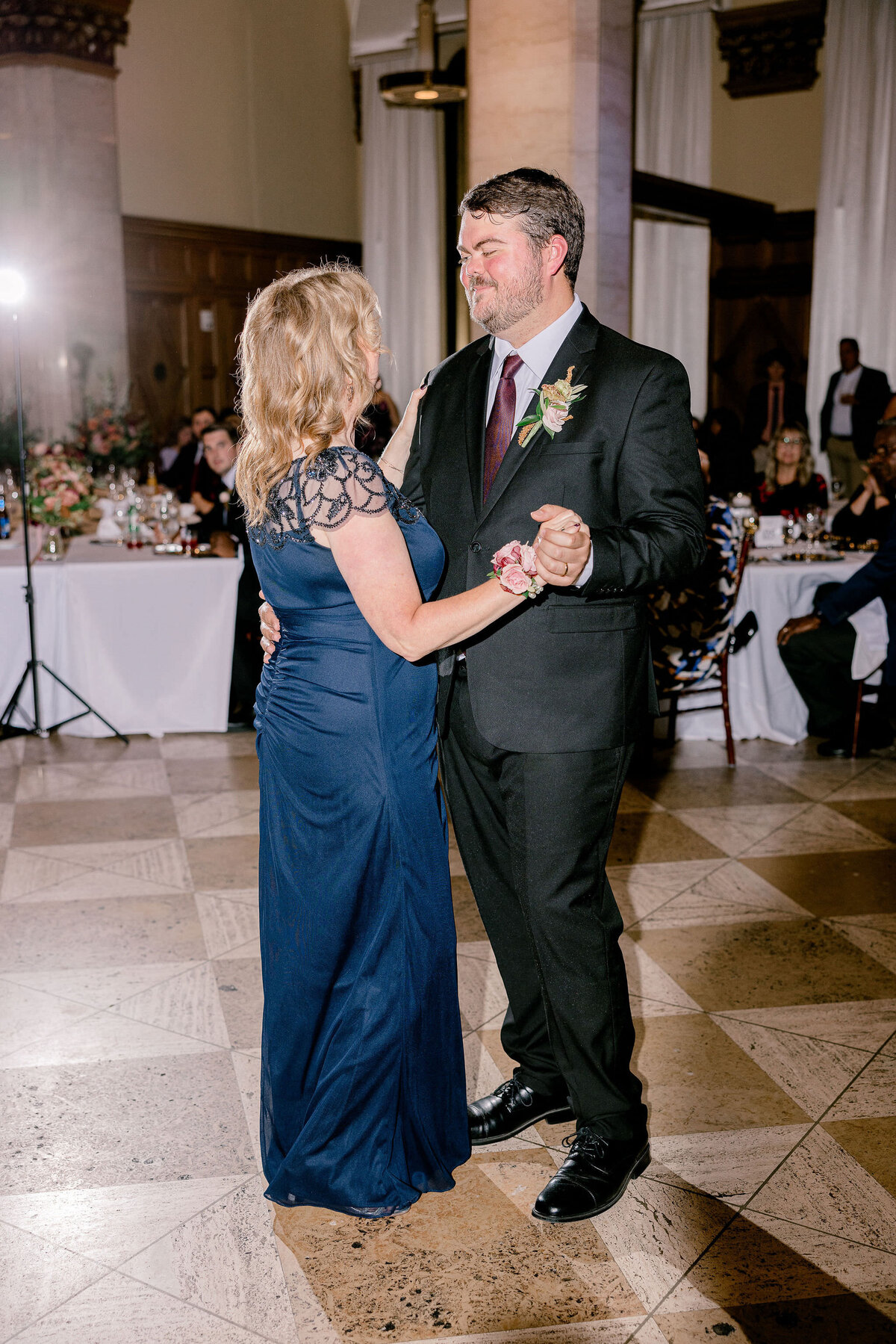 grand-rapids-wedding-photographer-104