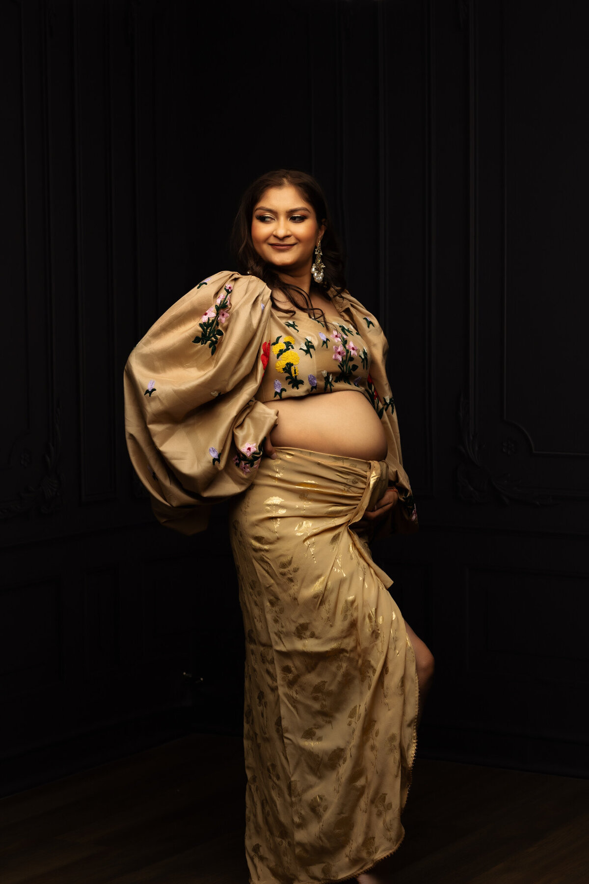 NW Arkansas maternity photographer, maternity photography near me, maternity portraits NW Arkansas, pregnancy photoshoot near me