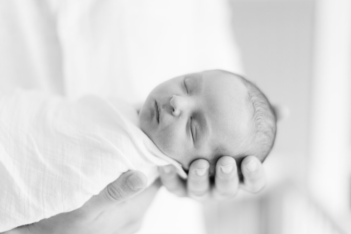 In-home newborn portrait session in Philadelphia - 19