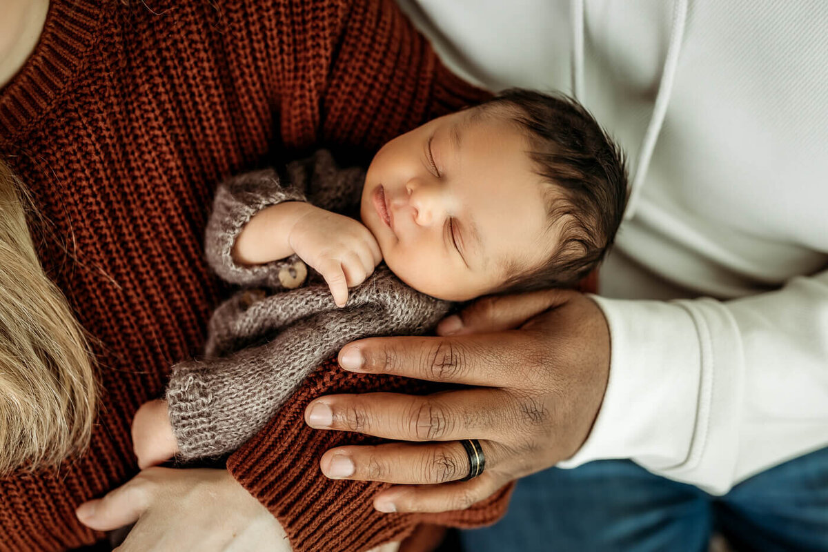 newborn-photographer-bloomington-il-112