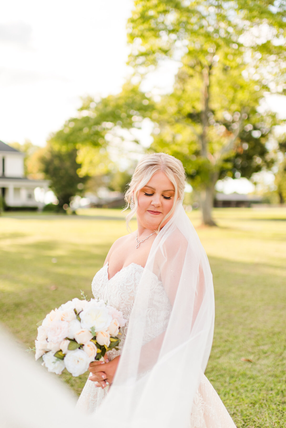 Ashleigh's Bridals - Photography by Gerri Anna-56