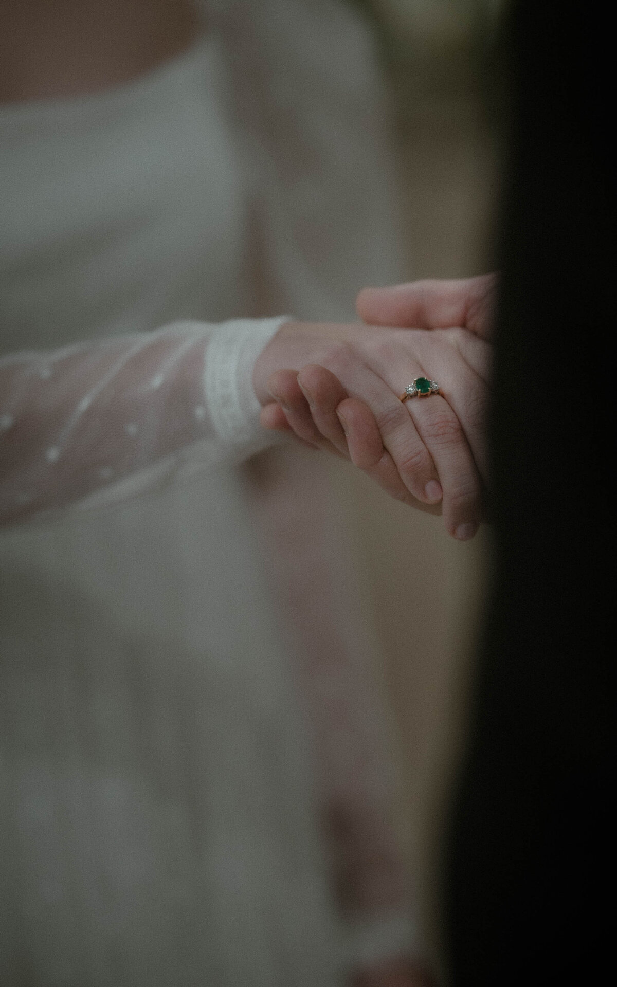 Unscripted moments of love and joy, captured in beautiful, candid wedding photography.