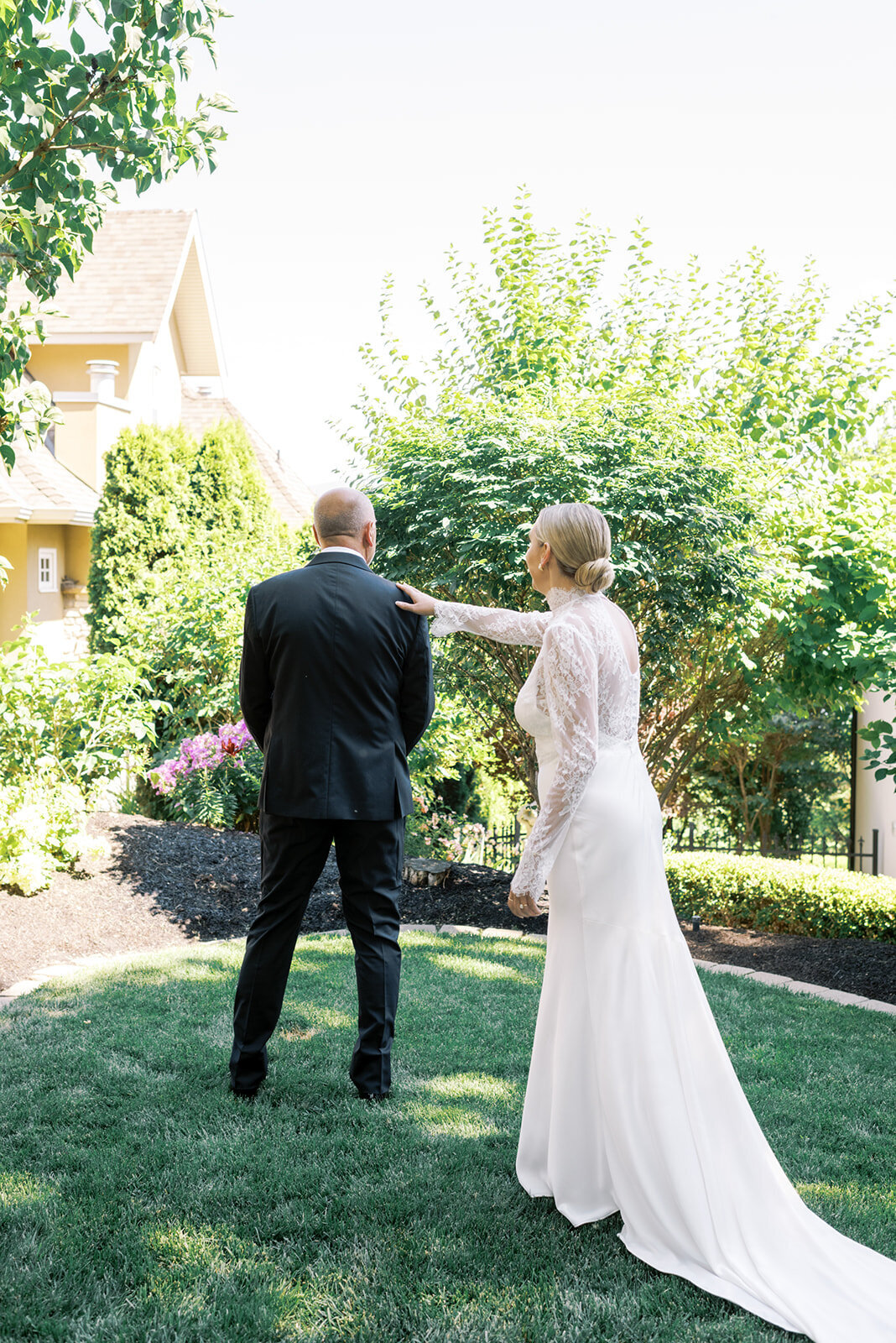 minted-photography-okanagan-kelowna-destination-wedding-photographer-wedding-kelowna-estate-wedding-madison-and-brandon-15