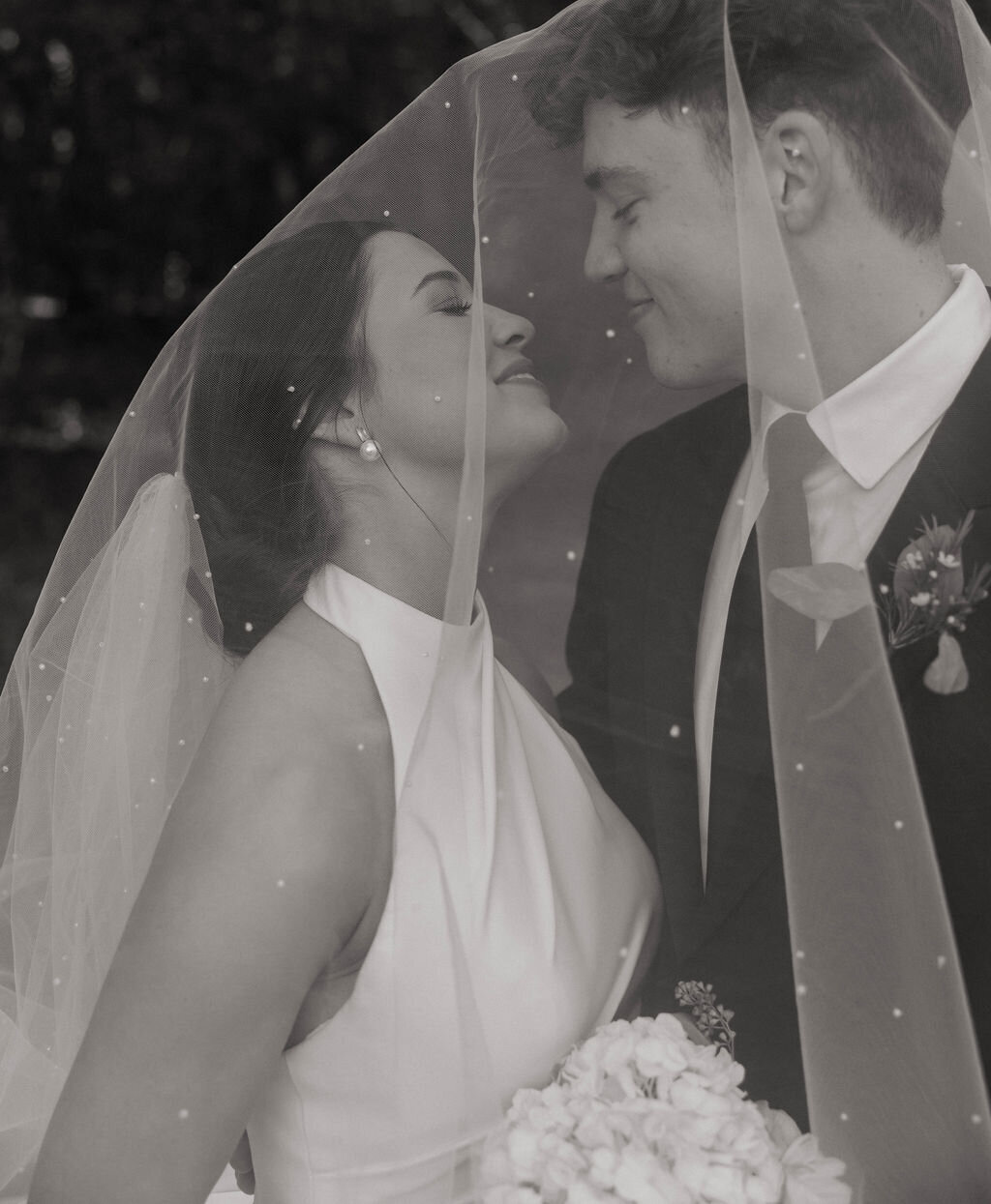 Emily-Hayter-Georgia-Wedding-Photography-Bride-and-Groom0870