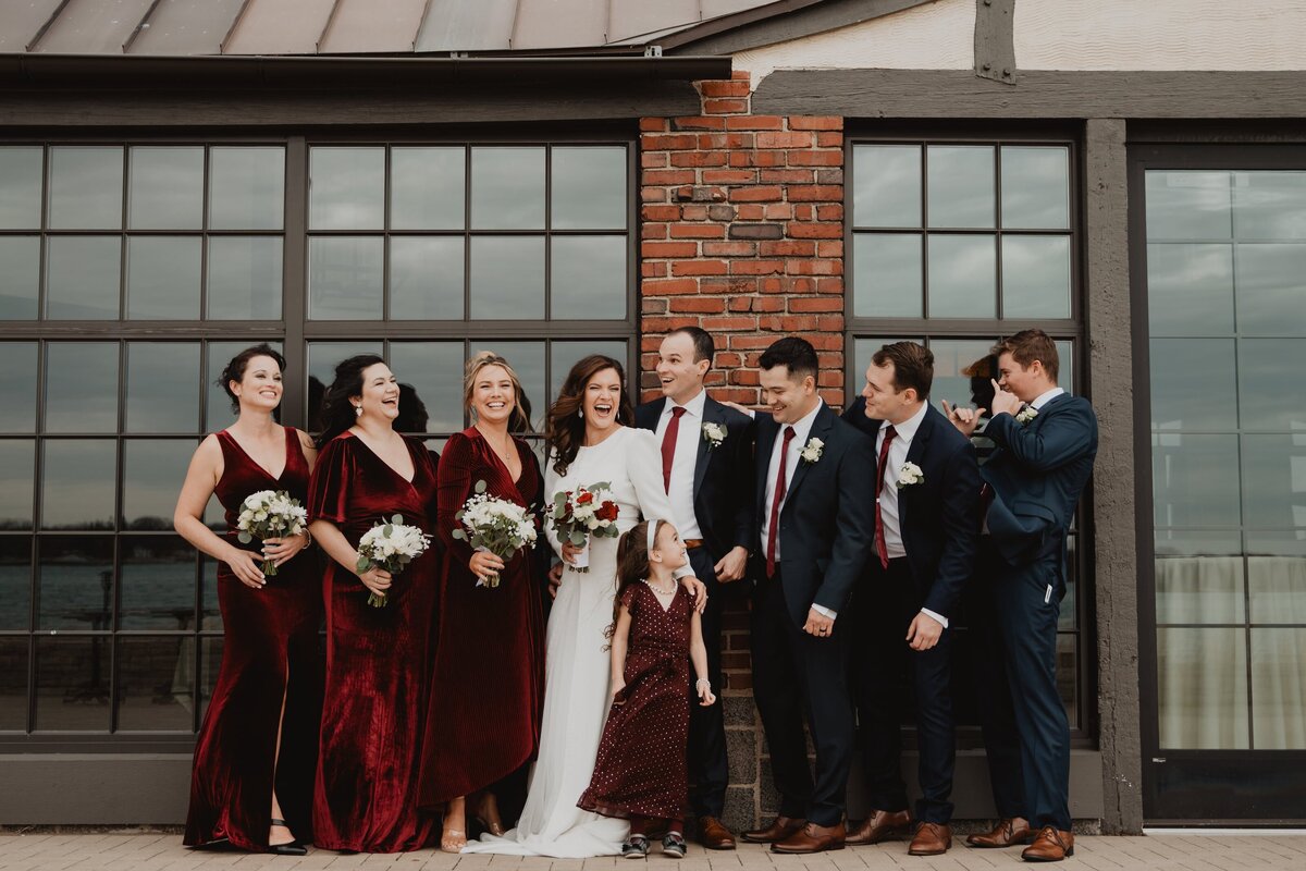 wedding-party-group-photo-detroit