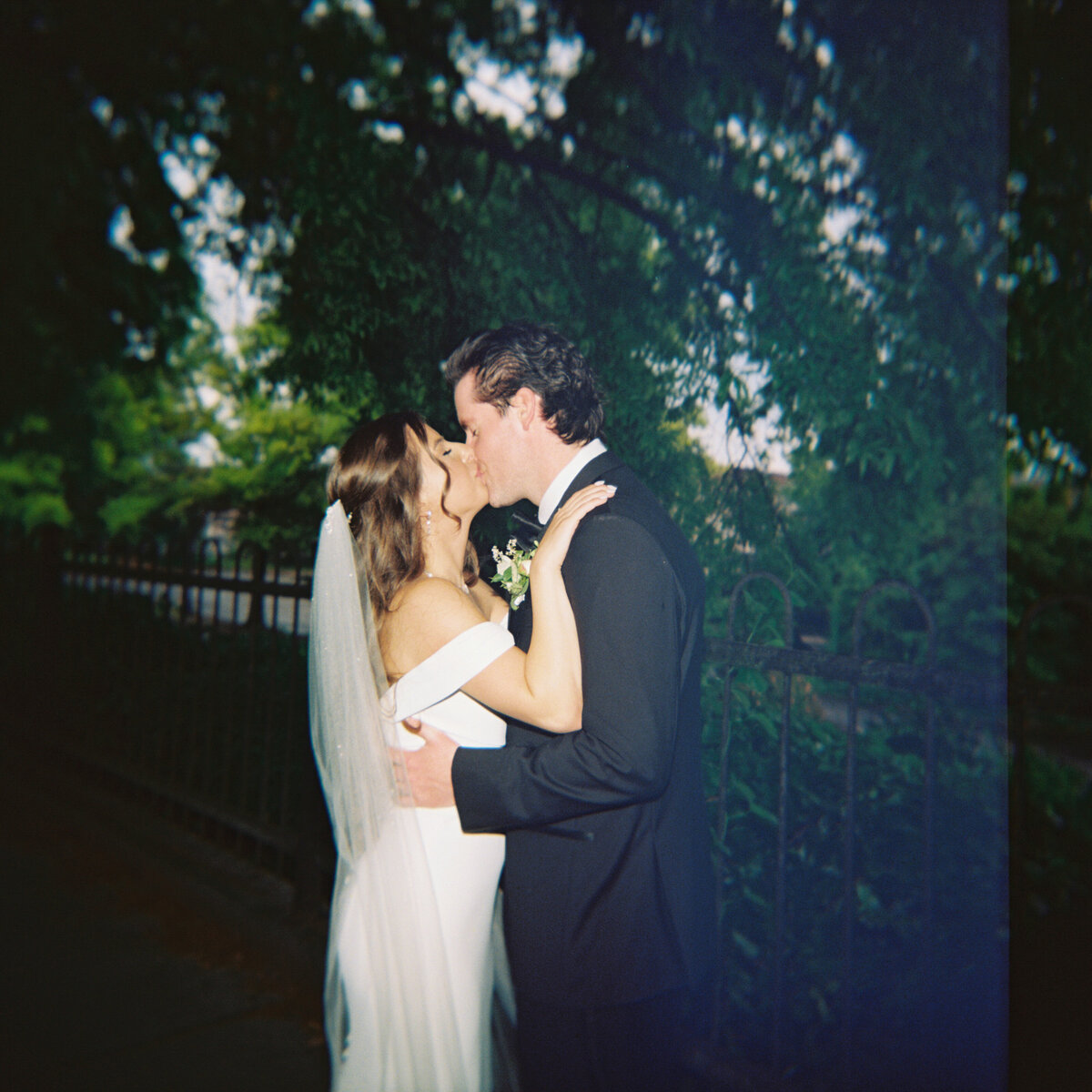 Chloe_Hunter_Mill_and_Mine_Wedding_Abigail_Malone_Photography-962