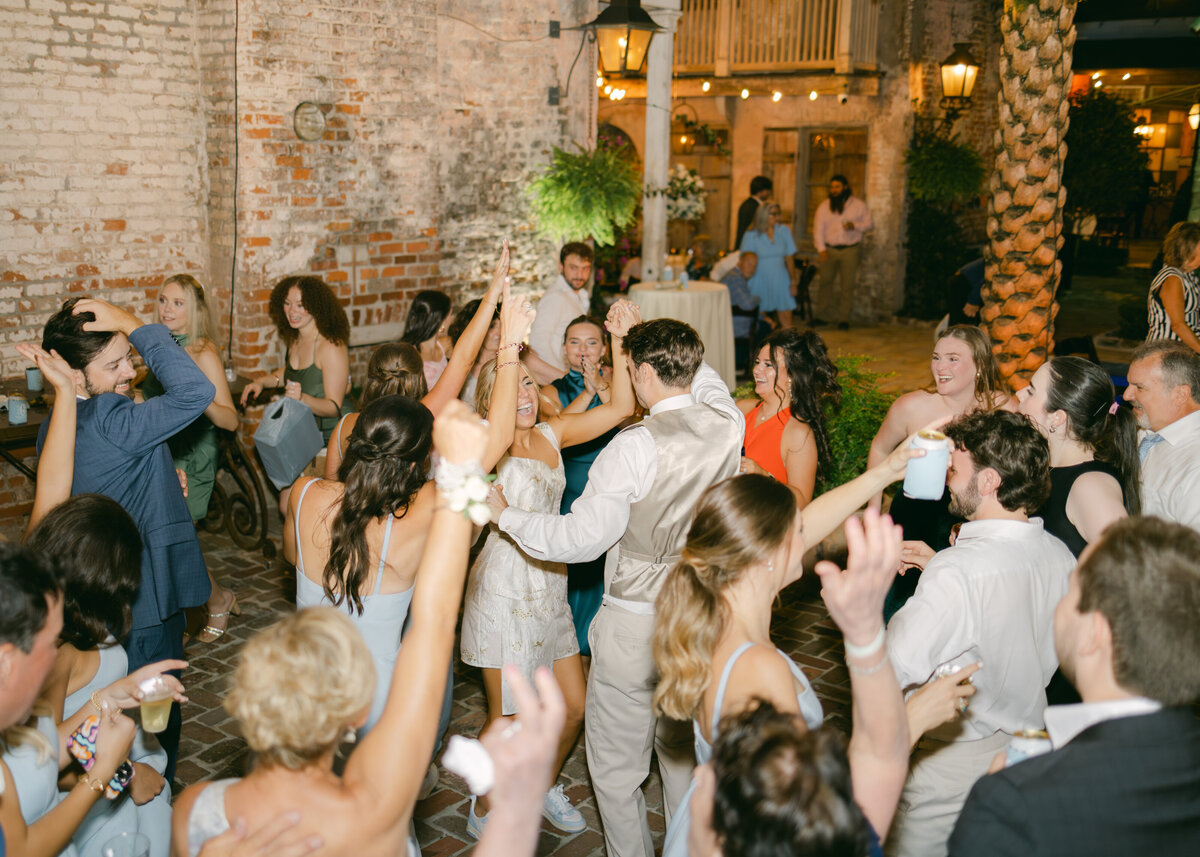 Race_and_Religious_New_Orleans_Wedding_Photographer_Alyse_and_Ben_Photography-1-2