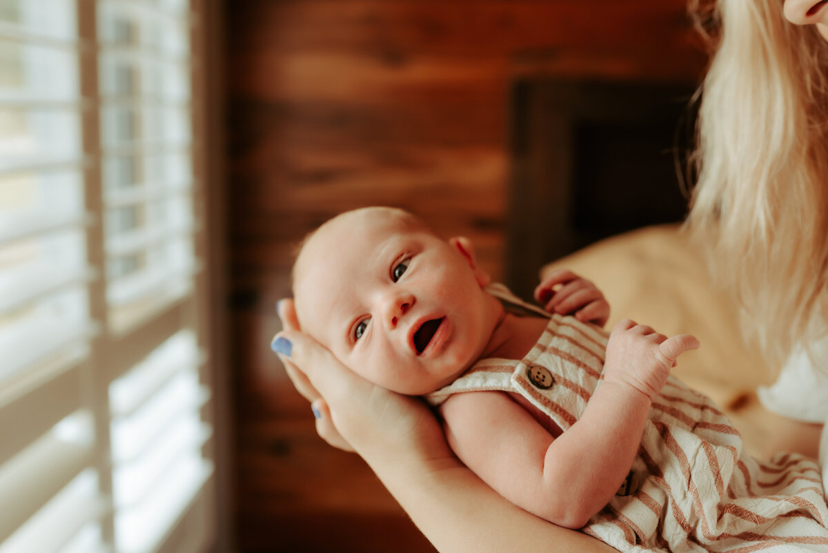 Newborn-in-home-photography-natural-images-Perth- (32)