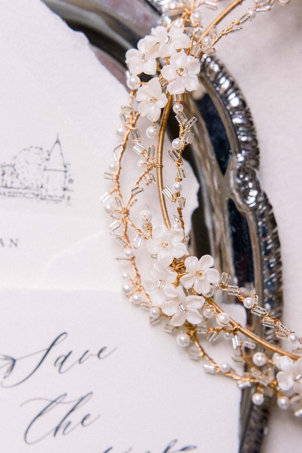 Parisian couture wedding in Black and White at chateau de Bonaventure Paris Veronique Lorre floral designer Aude lucas2