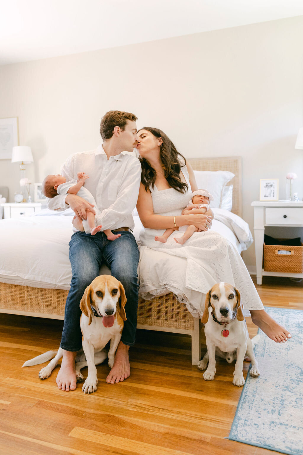 PERRUCCIPHOTO_MONRO_TWINS_214
