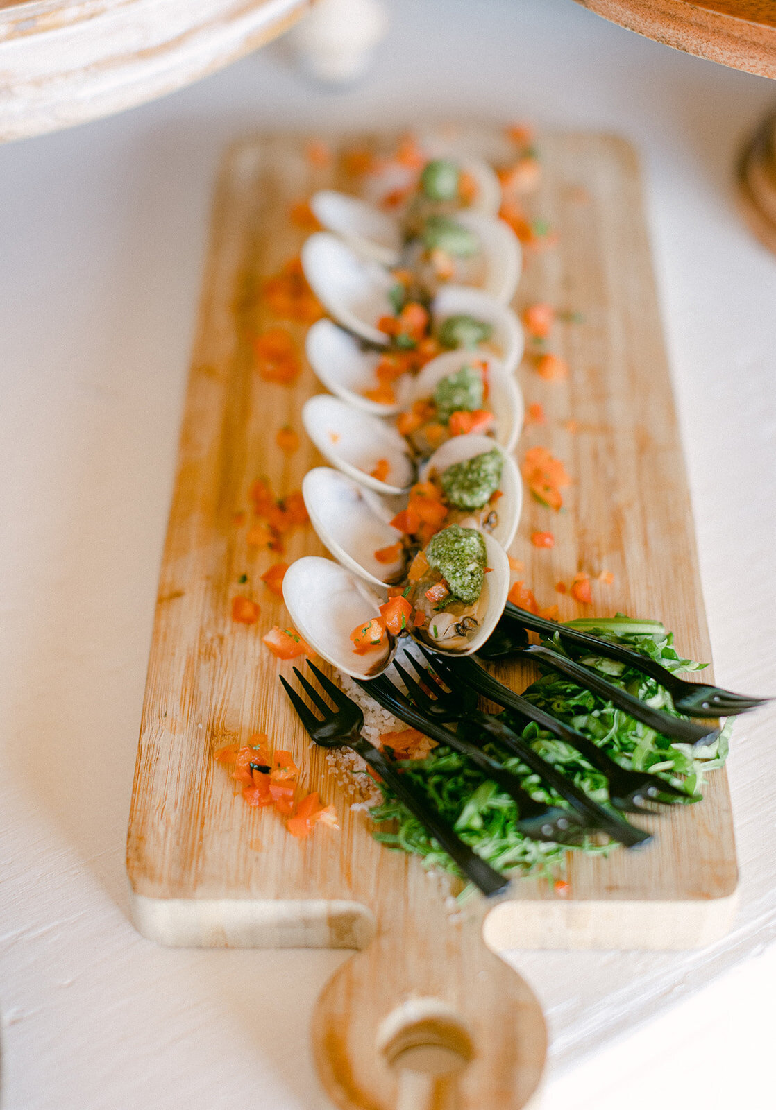 wedding-appetizer-clams