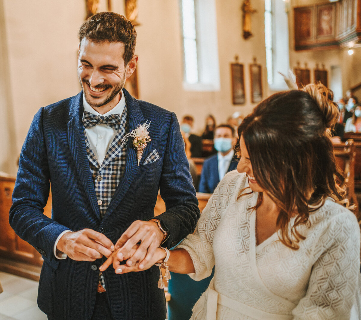 Hochzeitsfotograf-Freiburg-Hochzeitsfotograf-in-Freiburg-Hochzeit-rustikal-boho-Heiraten-Scheune-30