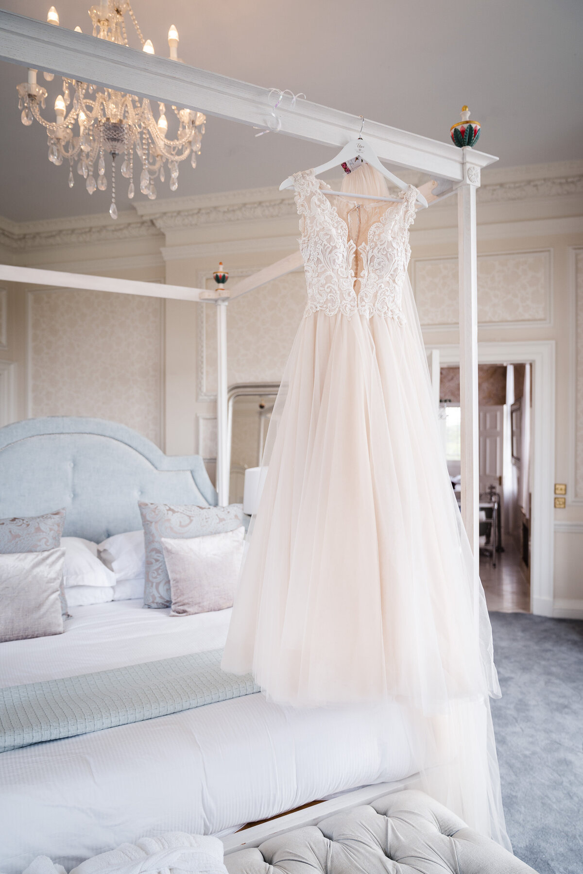 hedsor-house-italian-theme-wedding-photography-2
