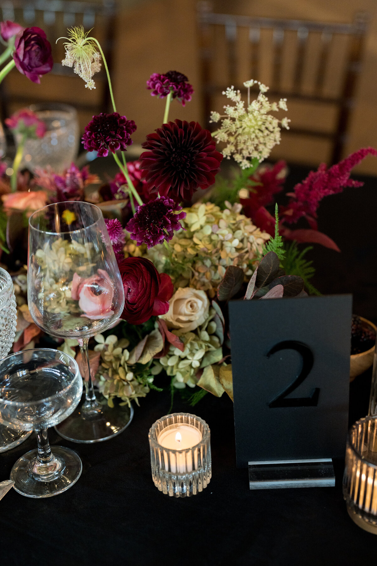 luxury-wedding-black-table-numbers-at-woodway-country-club