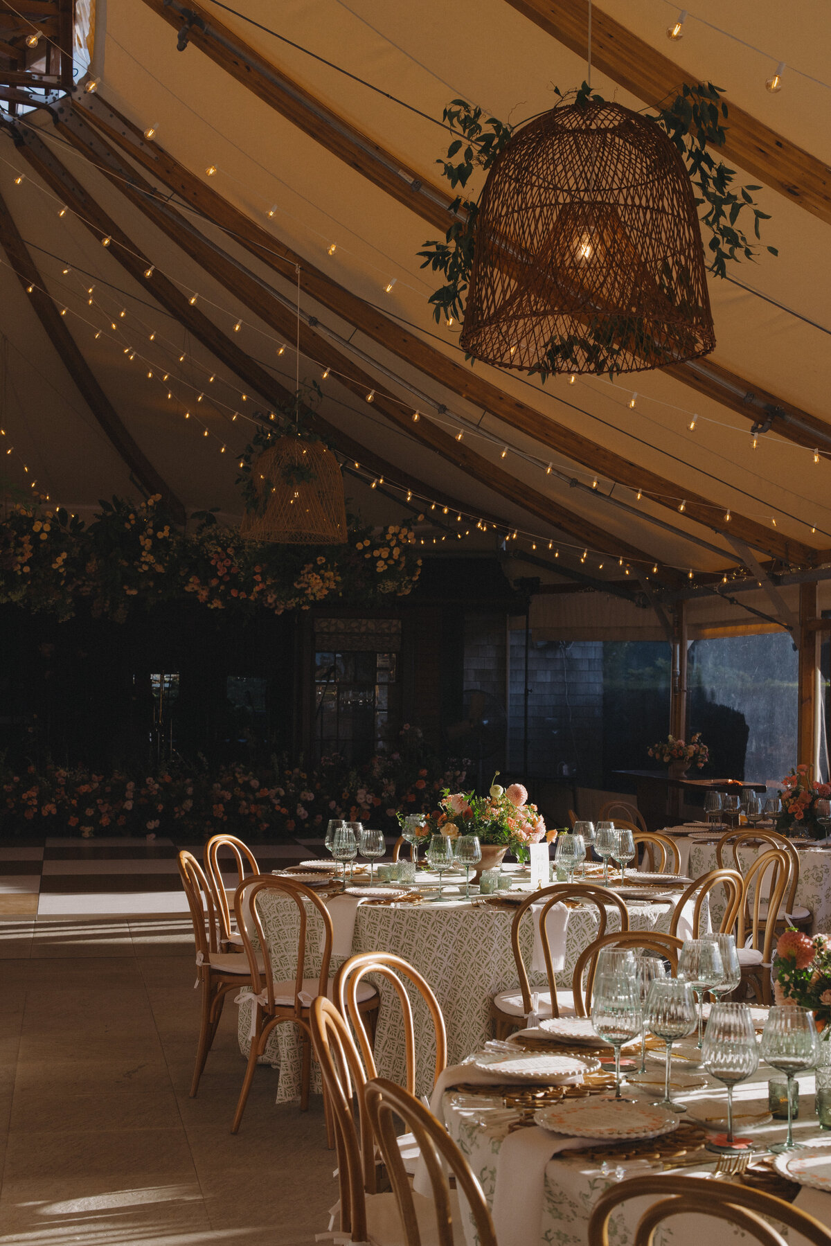 250830JENMAT_adv0180