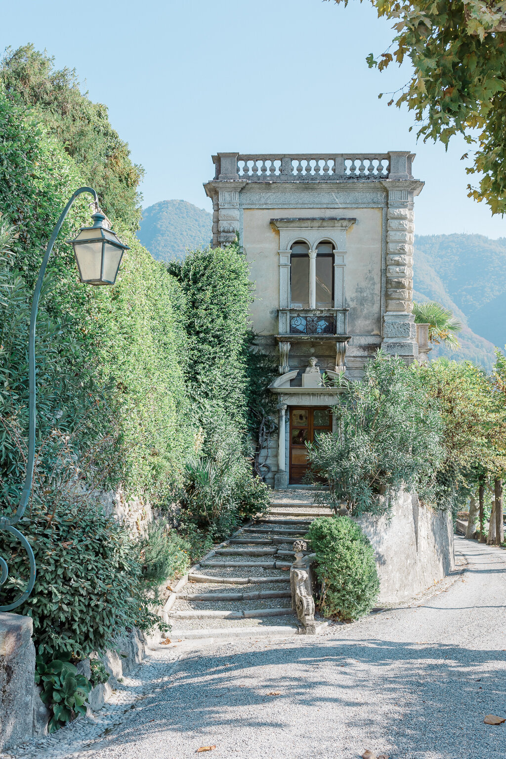 Destination Wedding Photographer helloalora Anna Lundgren Villa Pizzo Lake Como elopemenmt at Villa Pizzo