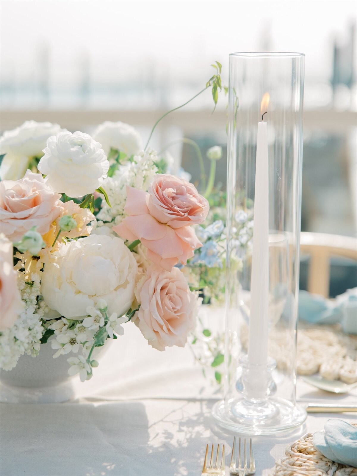 Kate-Murtaugh-Events-RI-wedding-planner-coastal-Newport-luxury-elopement-floral-candlelight-microwedding-RI
