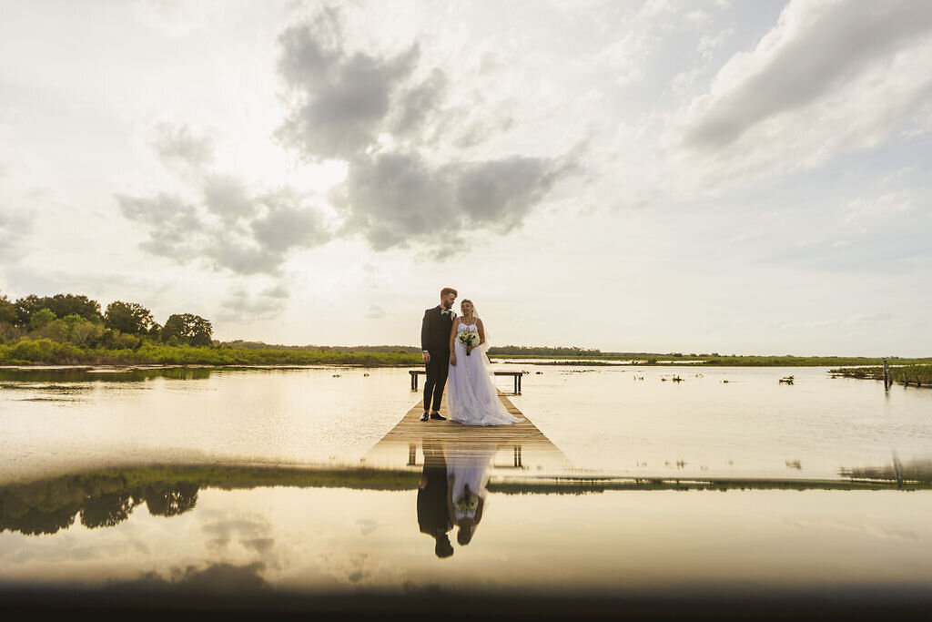 VRWed-557
