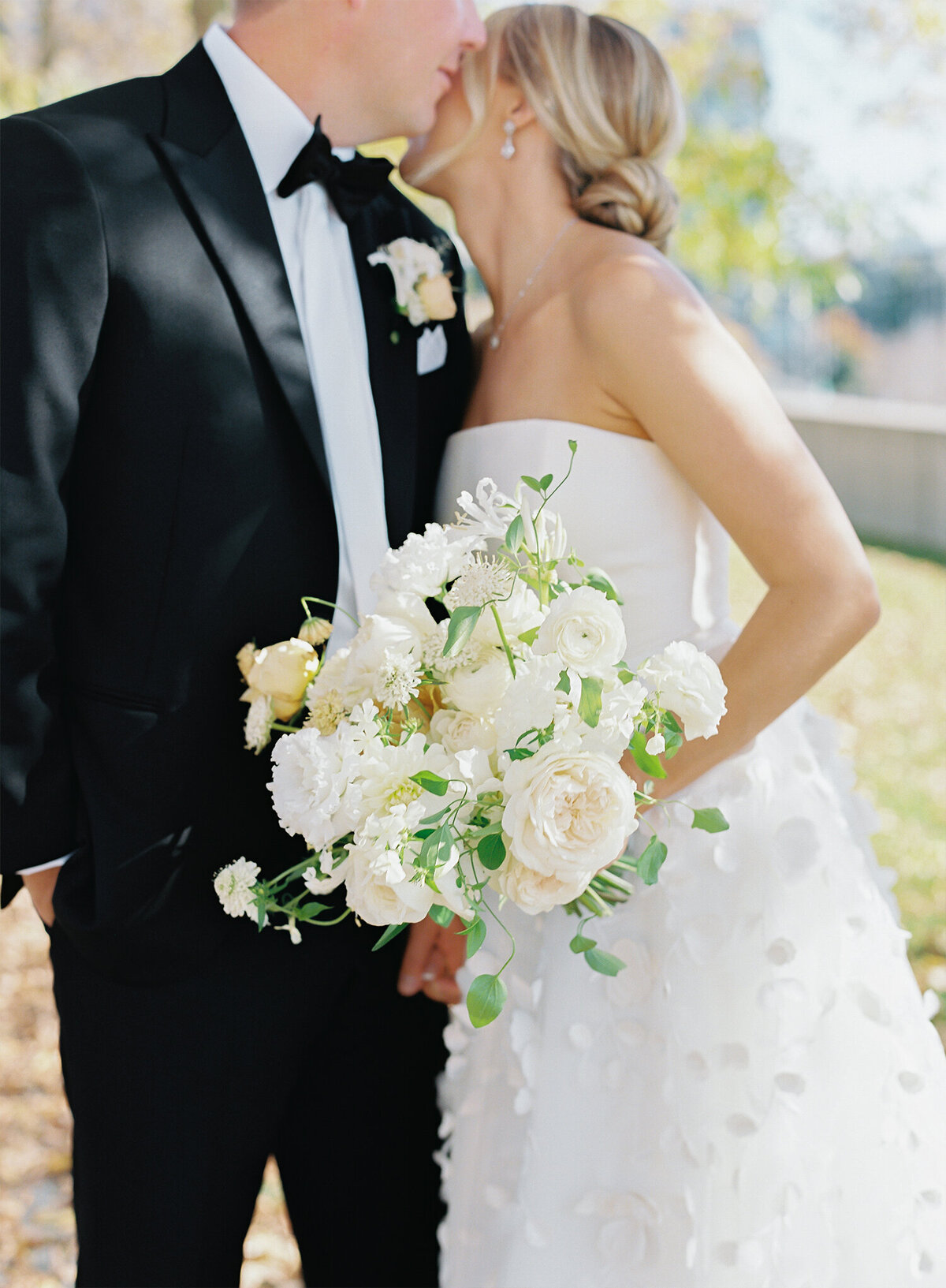 Four Seasons Hotel Seattle Wedding Phyotographer - 20