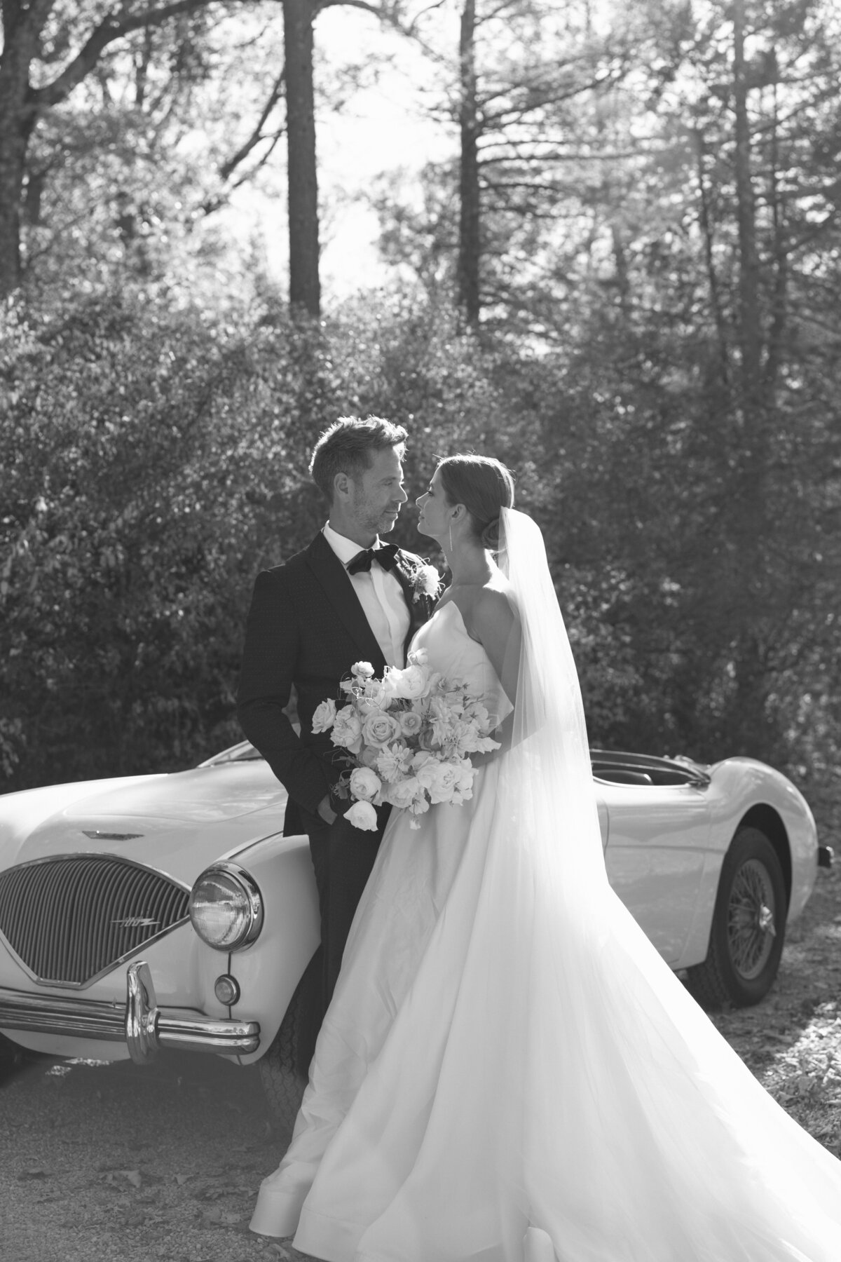 Tuxedo Park_ NY - Luxury Wedding Styled Shoot - Editorial Bridal 456