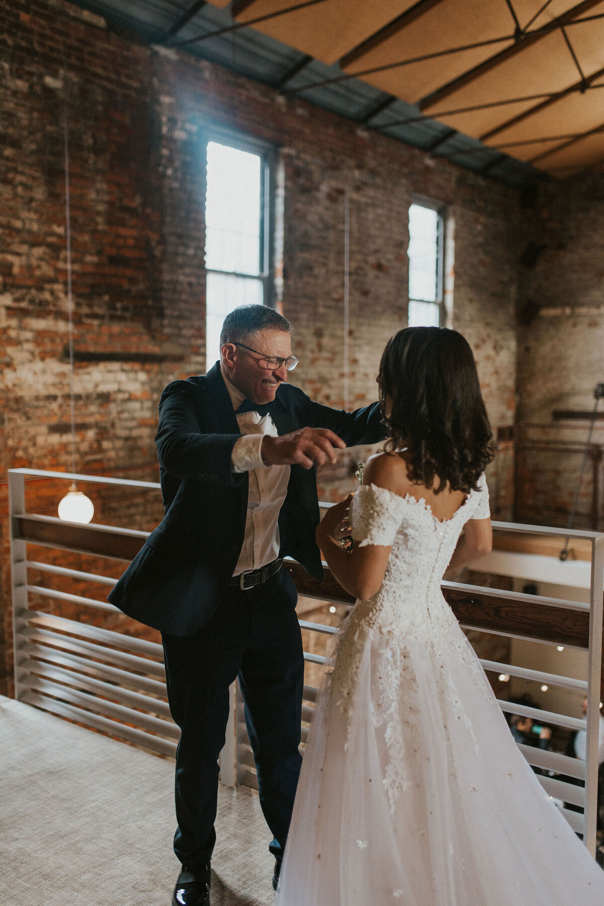 GANN-REED.WEDDING-Woodberry-frstlk-23
