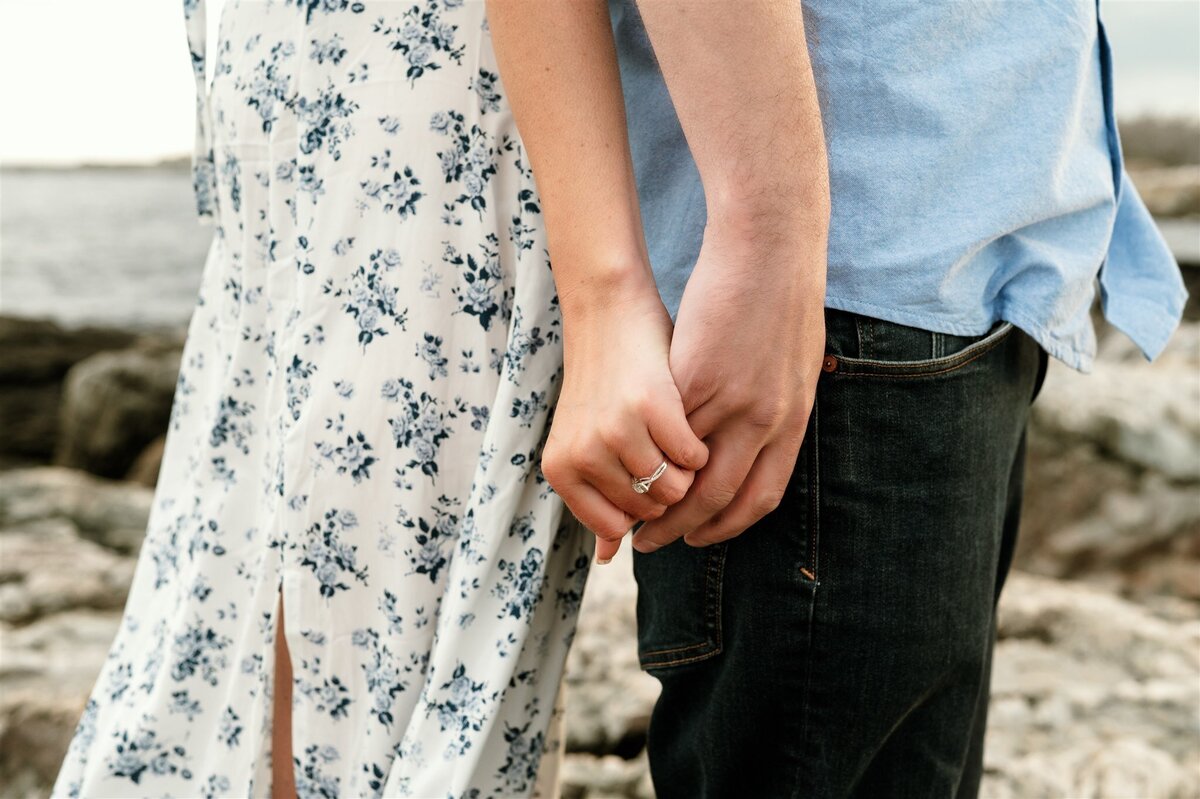 engagement-photo-ring