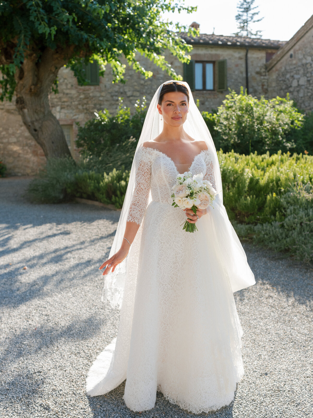 AshleyPigottEvents-Destination-Wedding-Weekend-Valentina&Stefano-BorgoSanFelice-Italy-084