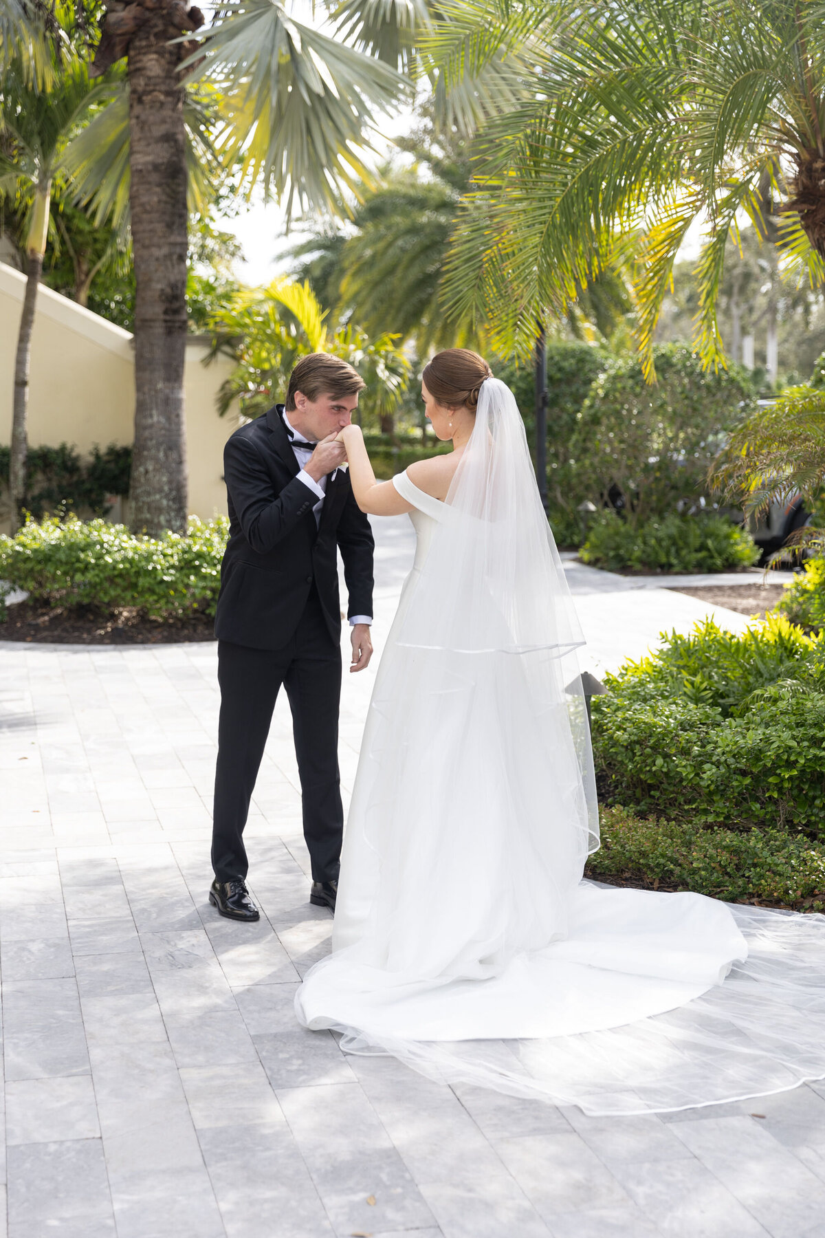 Palm Beach Jupiter Vero Beach wedding planner wedding design wedding coordination Florida wedding full service wedding planner full service wedding management South Florida wedding classic wedding design partial wedding planner destination wedding  11