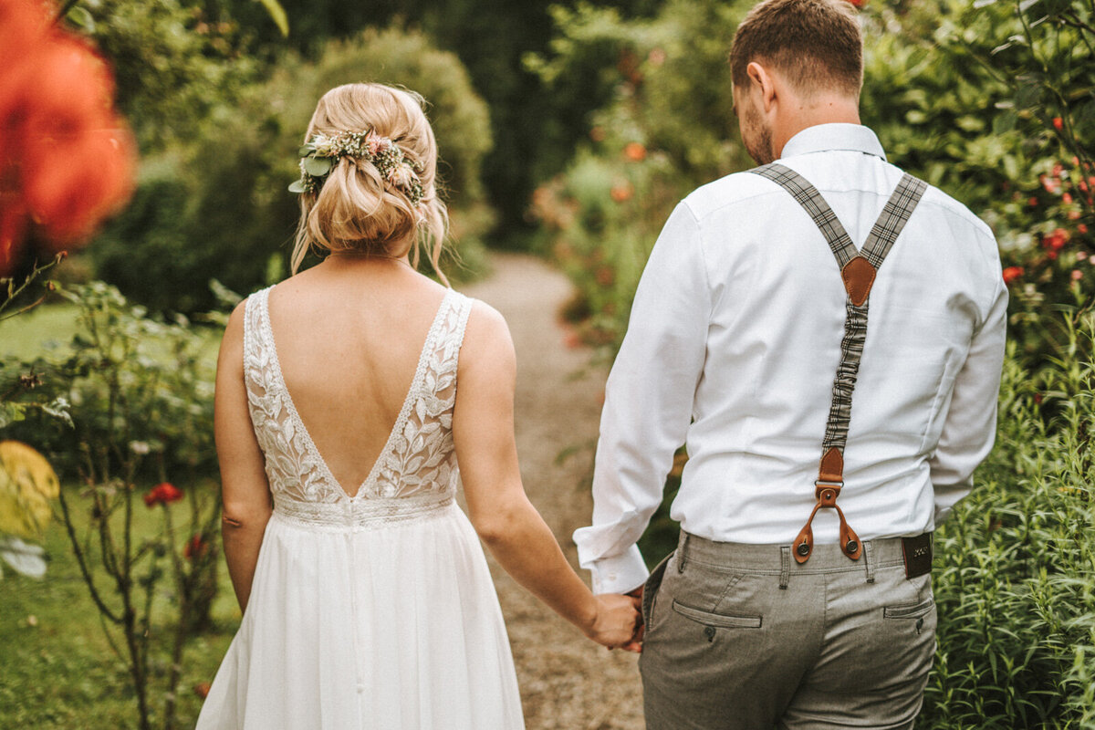 Fotograf-Hochzeit-Freiburg-Brautpaarbilder-Ideen-authentisch-heiraten-in-Freiburg-Hochzeitsfotografie-13