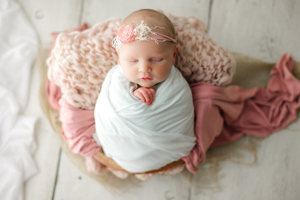 Savannah-Newborn-Photography-14