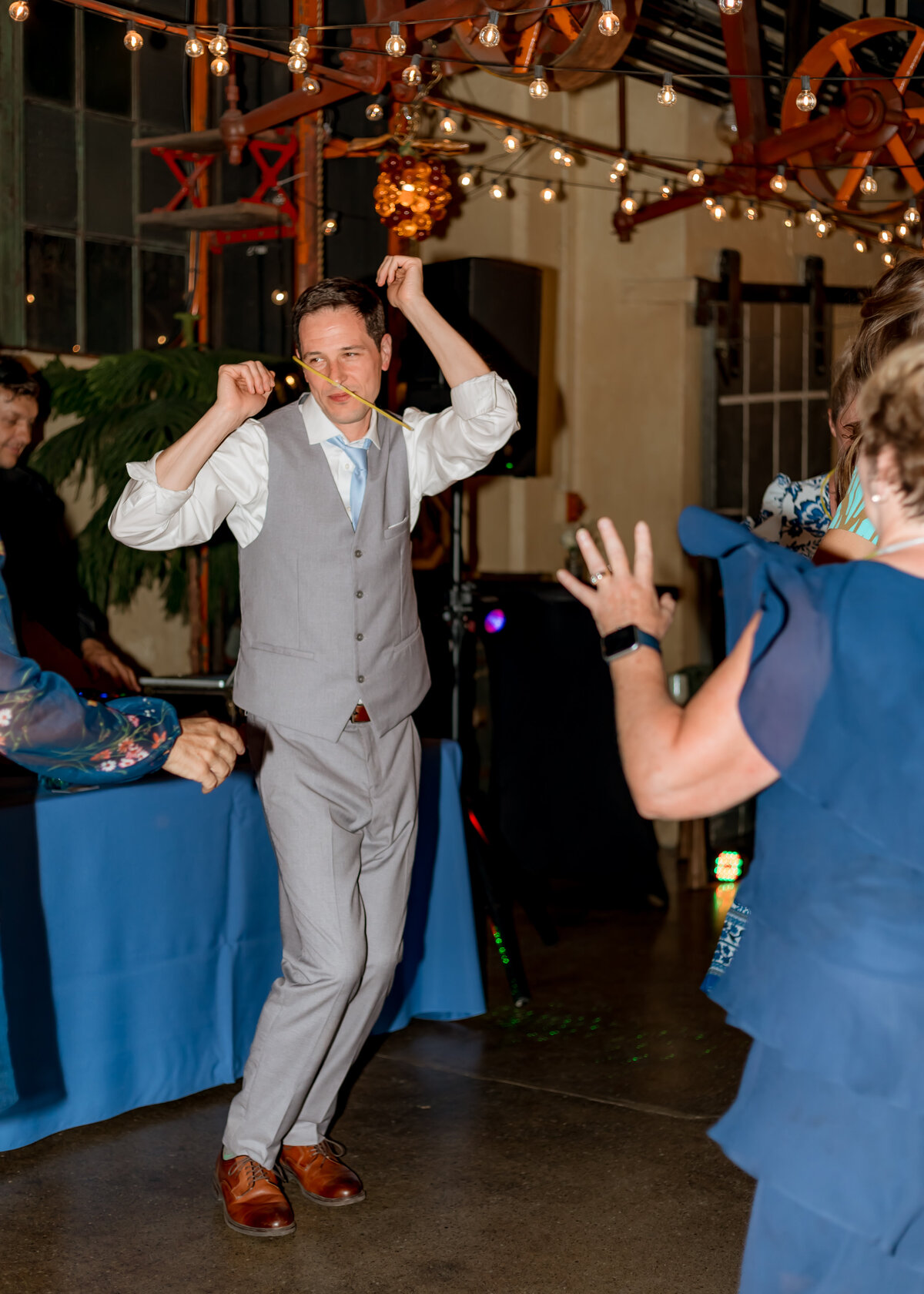 Columbia-Gorge-Wedding-Photographer.jpg