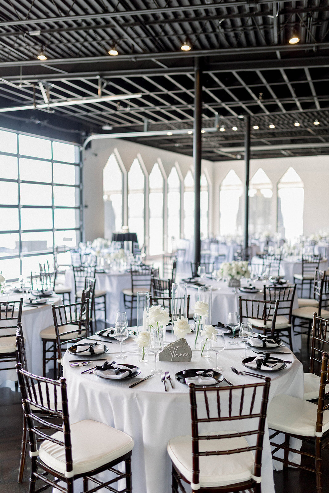 Indianapolis Wedding Florist Planner_First Class Designs_byadamandbecca-25