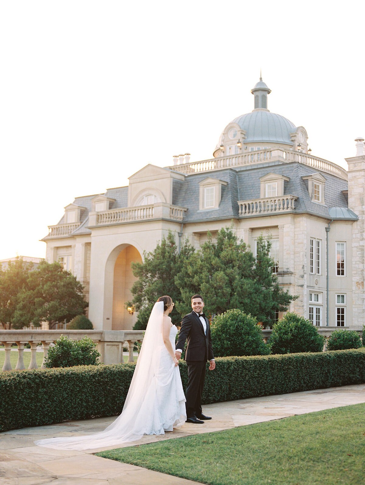 The Olana - Dallas Texas - Wedding - Amanda & Russell Franco - _stephaniemichellephotog - Stephanie Michelle Photography LLC - 31-R1-E015