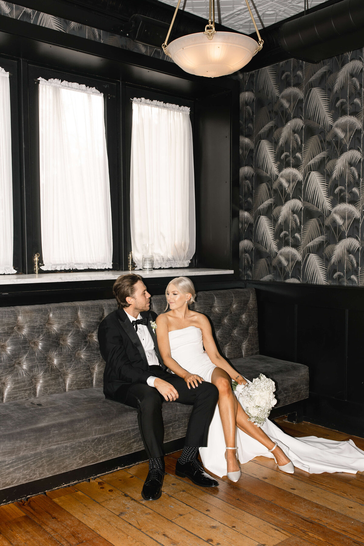 Alyssa_Flood_Photography_Sarah_Teddy_Wedding-352