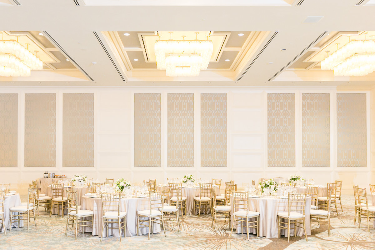 Four Seasons Orlando wedding | Orlando wedding photographer | Orlando Four Seasons photographer|  Four Seasons Orlando black tie wedding_-35