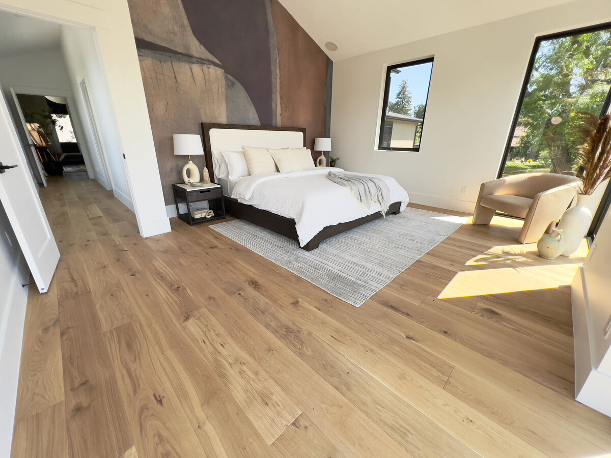Soen-Hardwood-Denver-Colorado-Flooring-Yates-St-Project-42