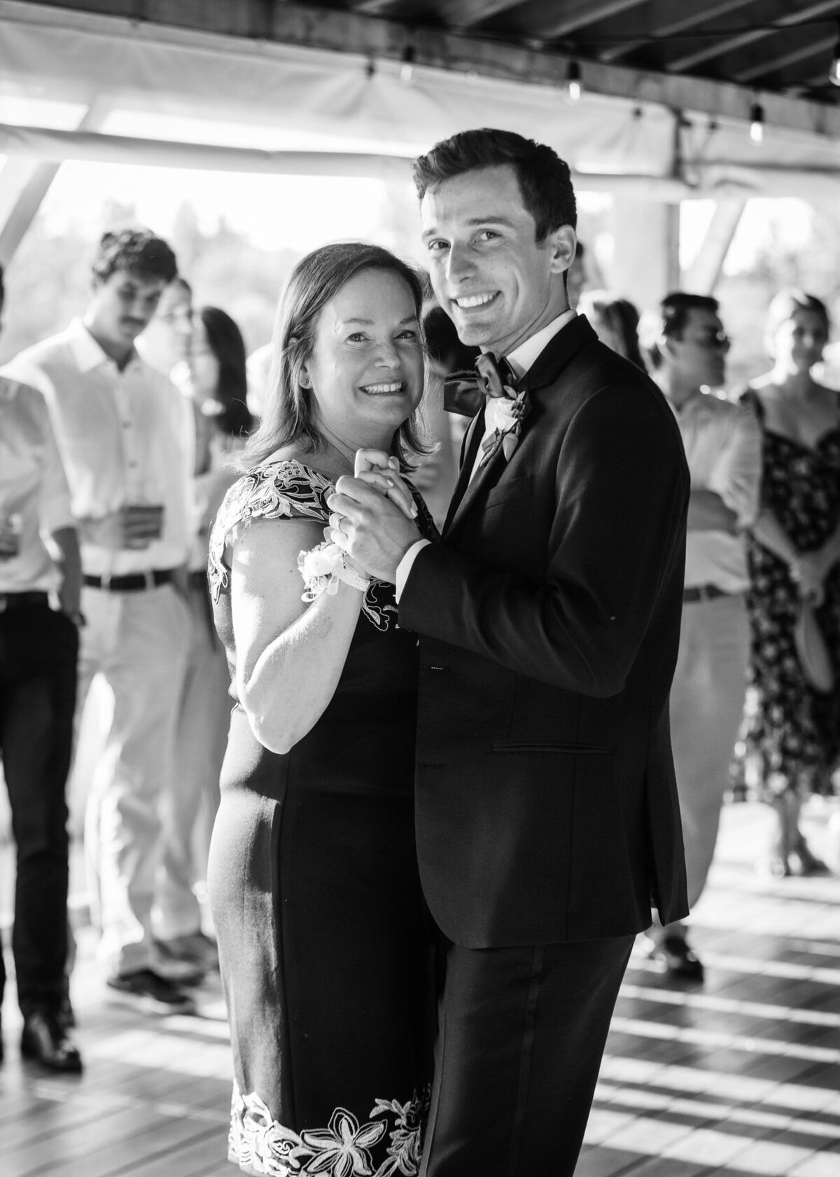 ChicagoWeddingPhotographerKateKaplanPhoto_ElisaAndrew_bw-805