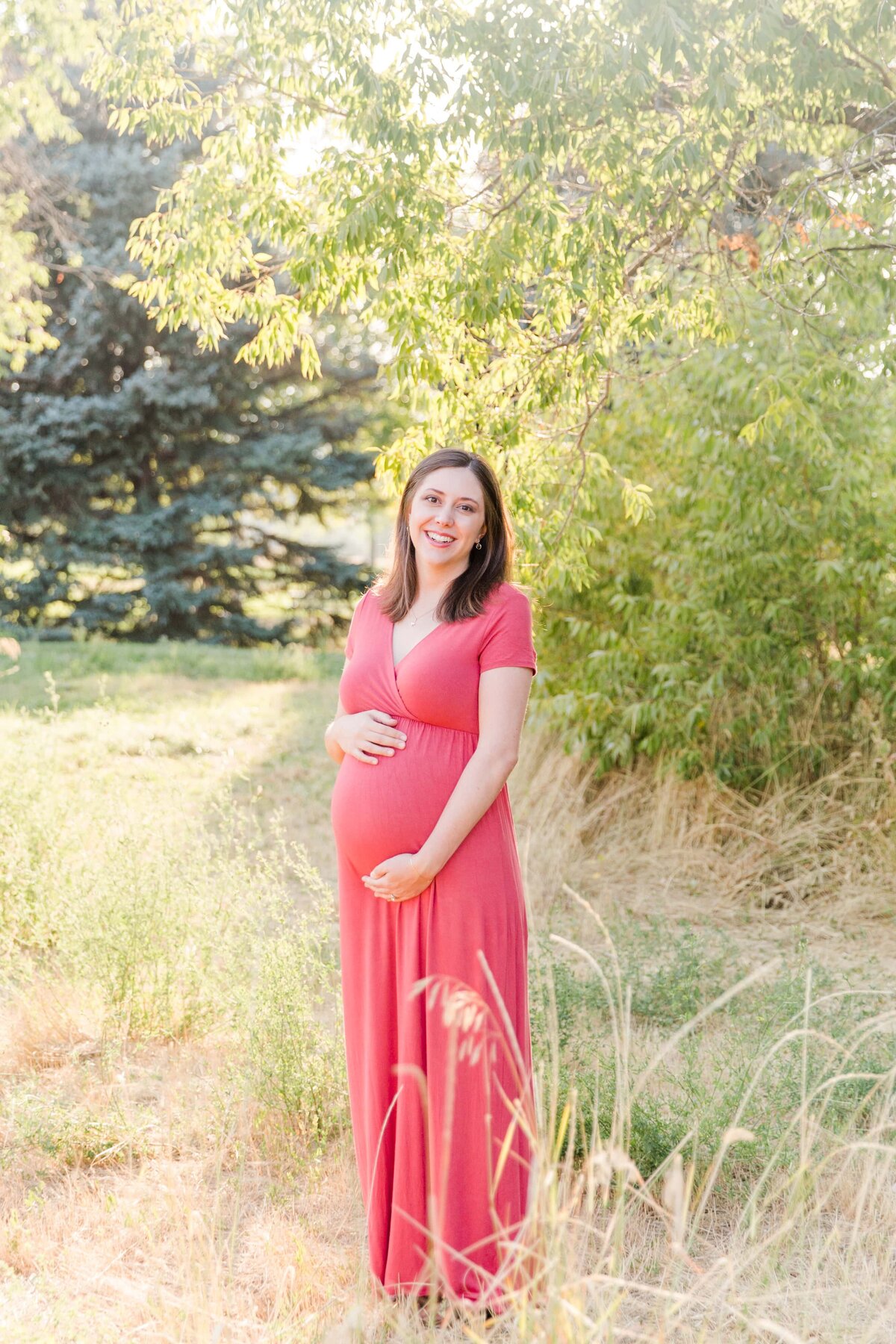 mama -to-be portrait in Erie, CO