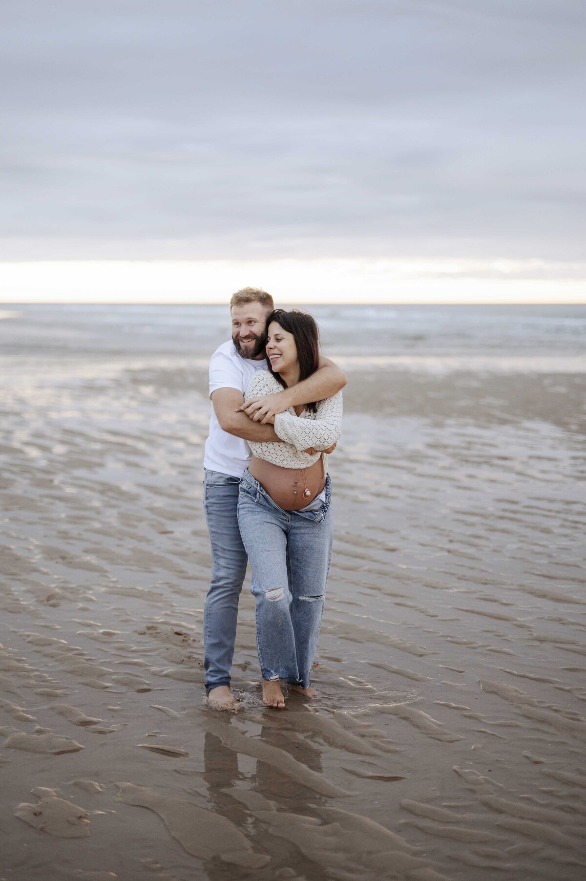 seance-photo-grossesse-plage-lacanau-32