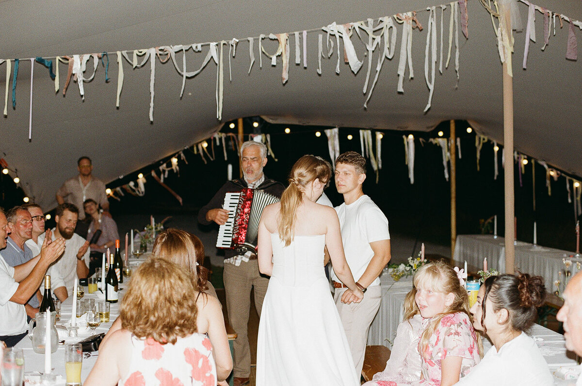 film-wedding-photography-czech-republic-stepanka-matej204