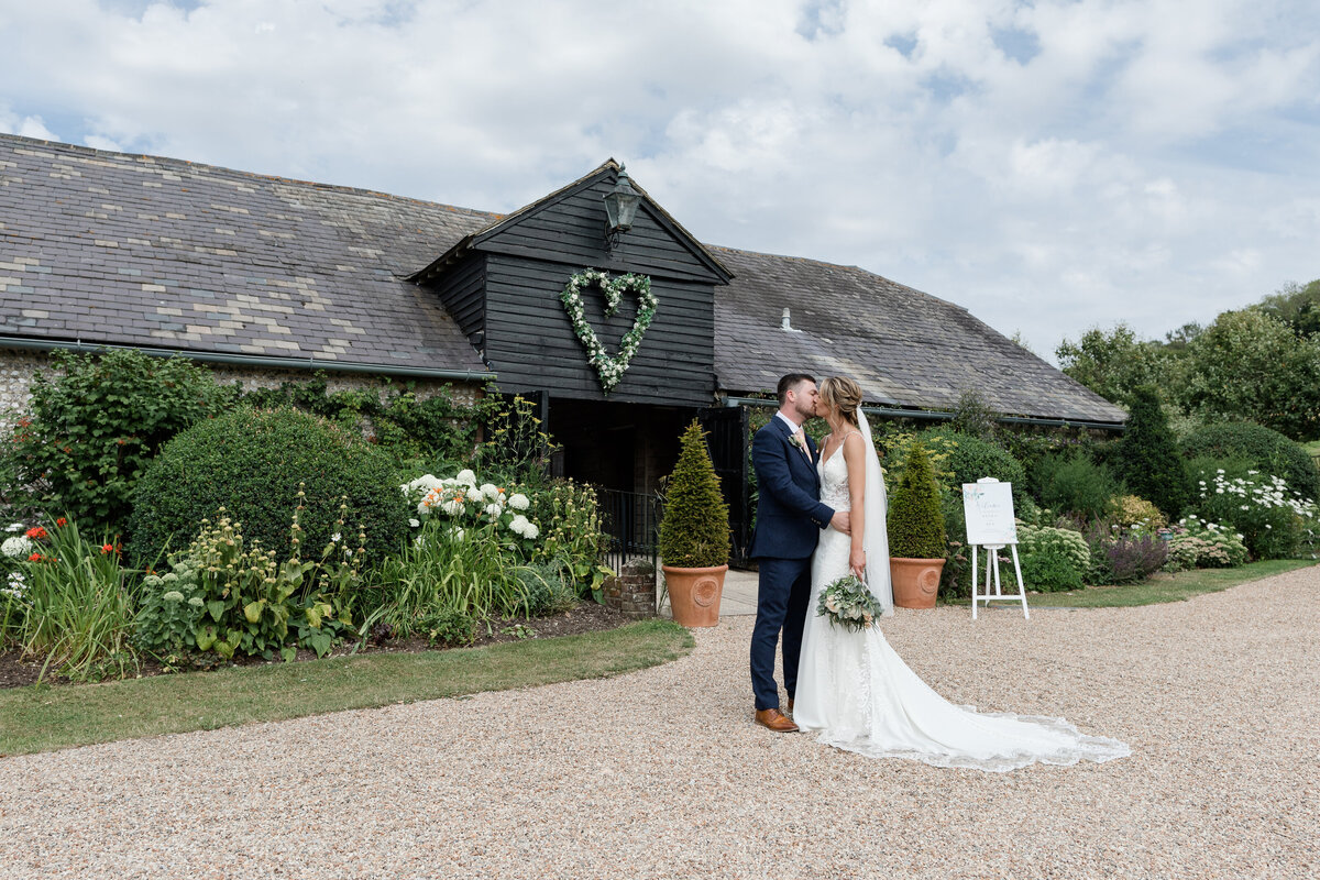 0208 country weddings at Upwaltham Barns in West Sussex