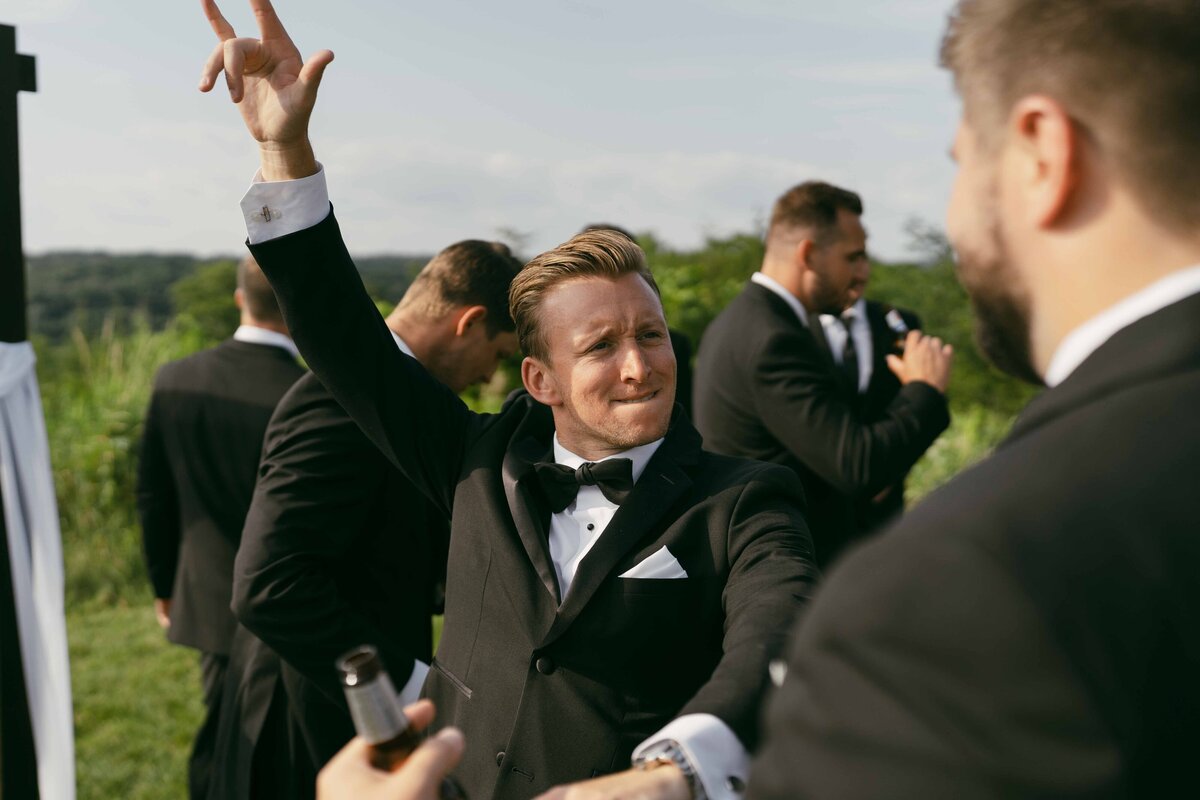 Elegant Mordern Wedding at Ashton Hill Farm-17