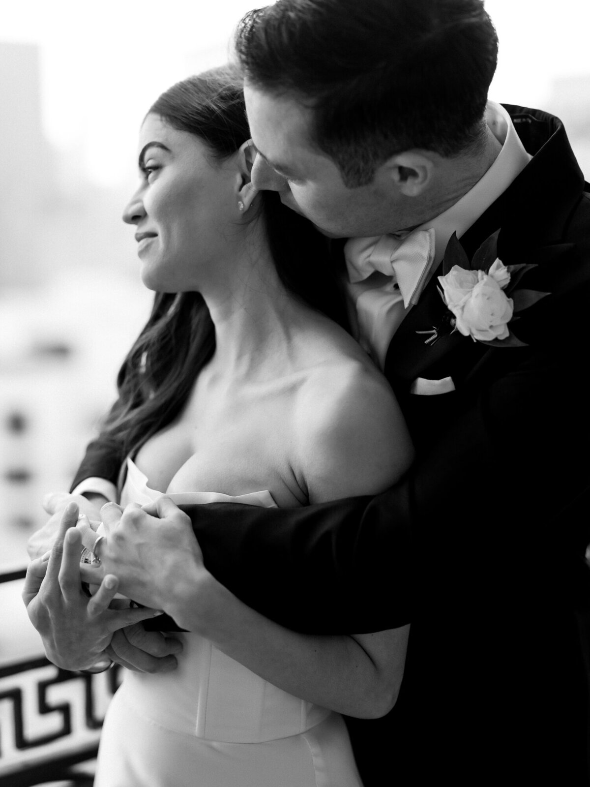 san francisco-flood-mansion-wedding-photography-catholic-wedding-classic-blackandwhite-churchwedding-wedding-thedejaureguis-016