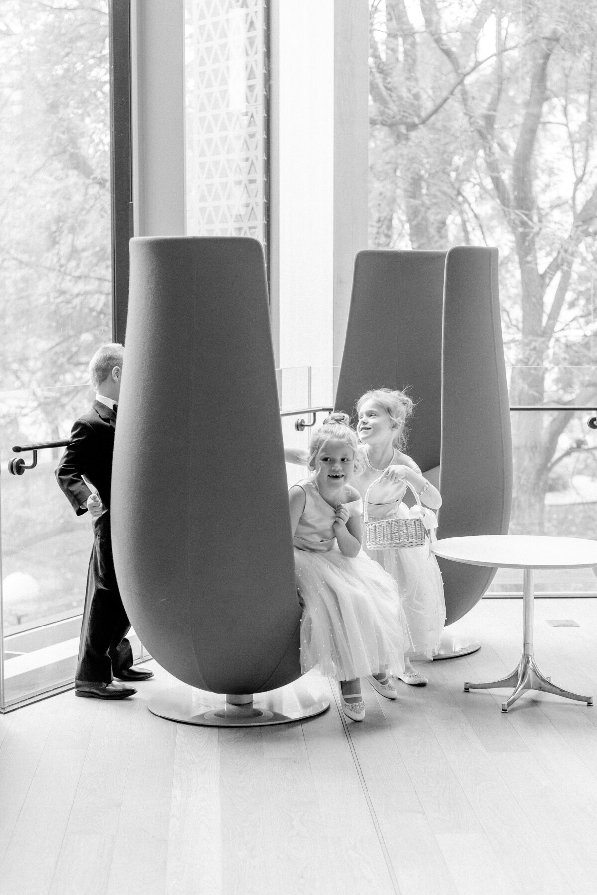 0568 Pascale and Nicolas NAC OBorn Room Wedding Downtown_Ottawa_Photography by Emma