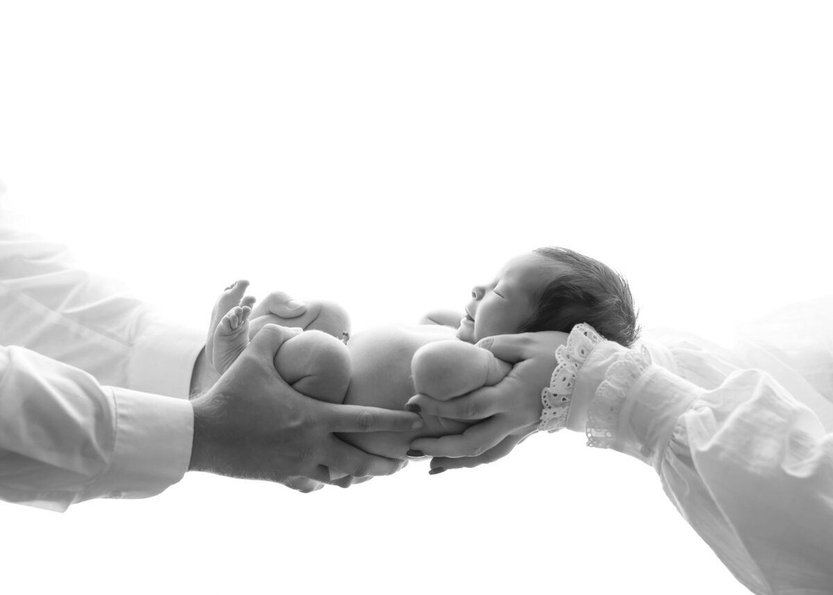 Charlotte-Newborn-photographer71