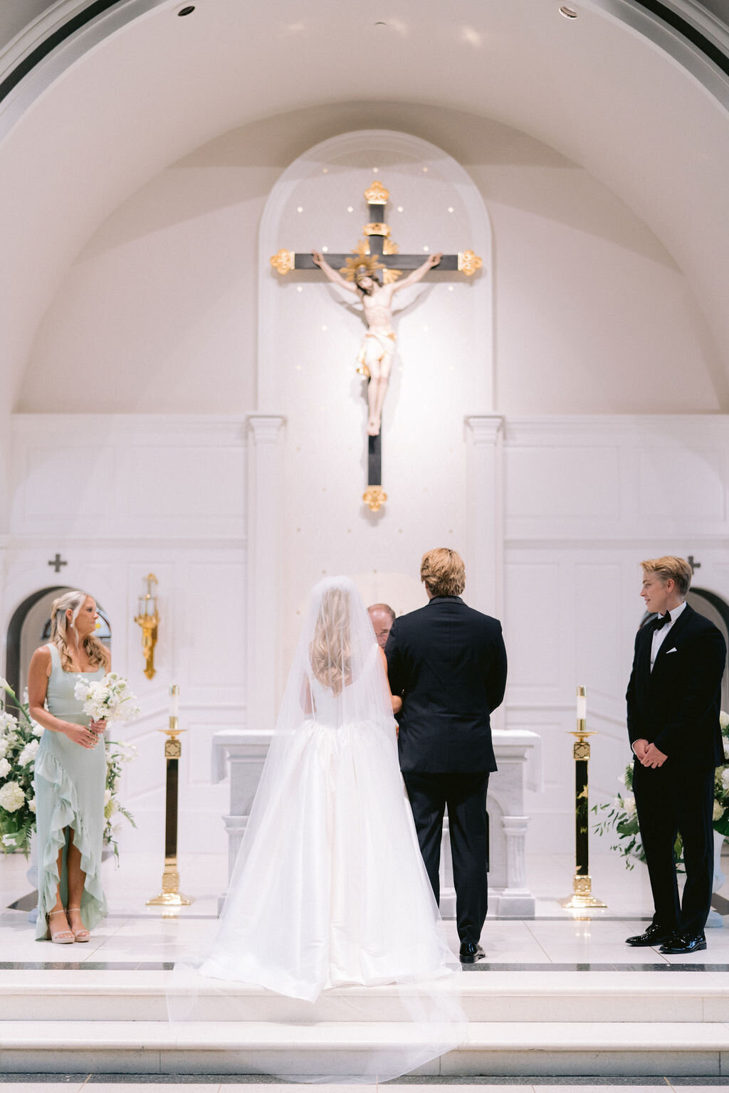 NikkiSanterre_EastCoastLuxuryWeddingPhotographer_WilmingtonWeddingSocialGracesEvents_Emma&Andy-120
